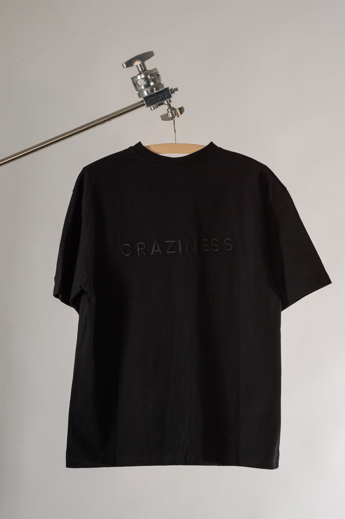 Outrageous t-shirt black